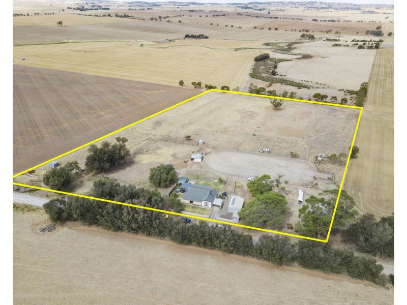 1020 Old Main Road South, Riverton SA 5412