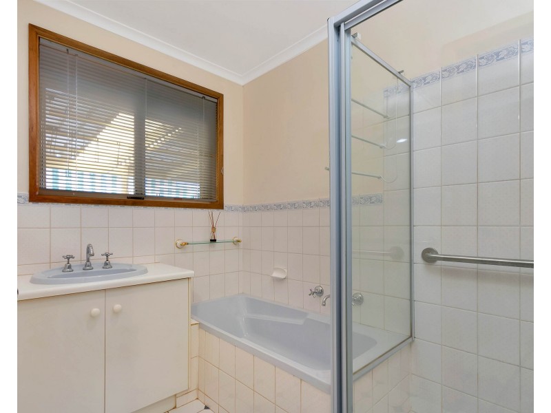 12 Rau Avenue, Evanston SA 5116