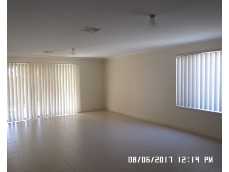 (D.H.A) Defence Housing Australia, Munno Para West SA 5115