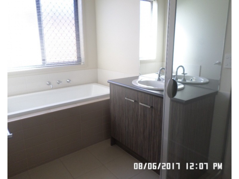 (D.H.A) Defence Housing Australia, Munno Para West SA 5115