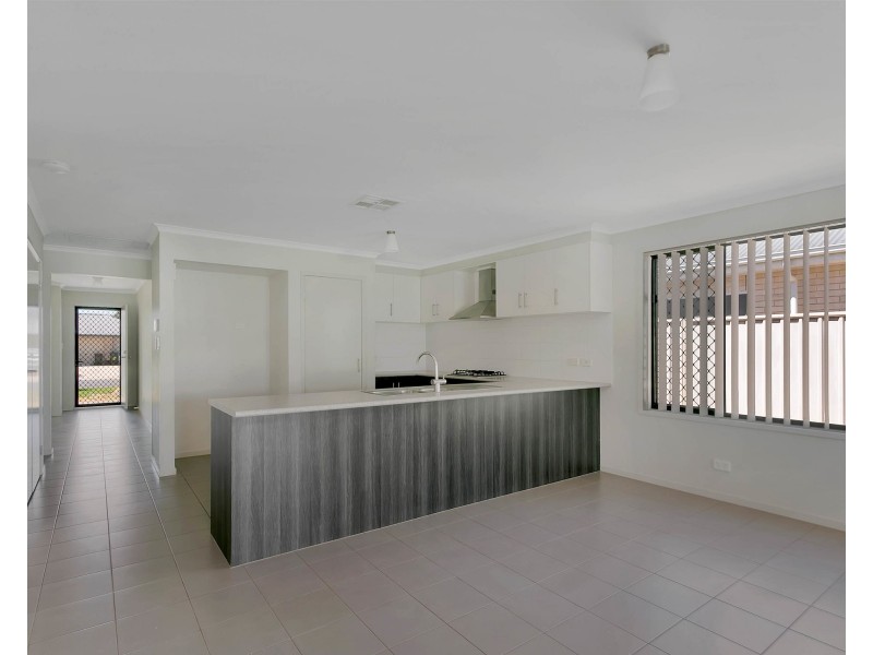 (D.H.A) Defence Housing Australia, Munno Para West SA 5115