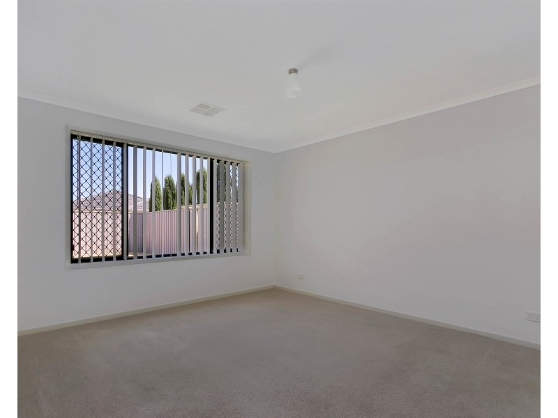 (D.H.A) Defence Housing Australia, Munno Para West SA 5115