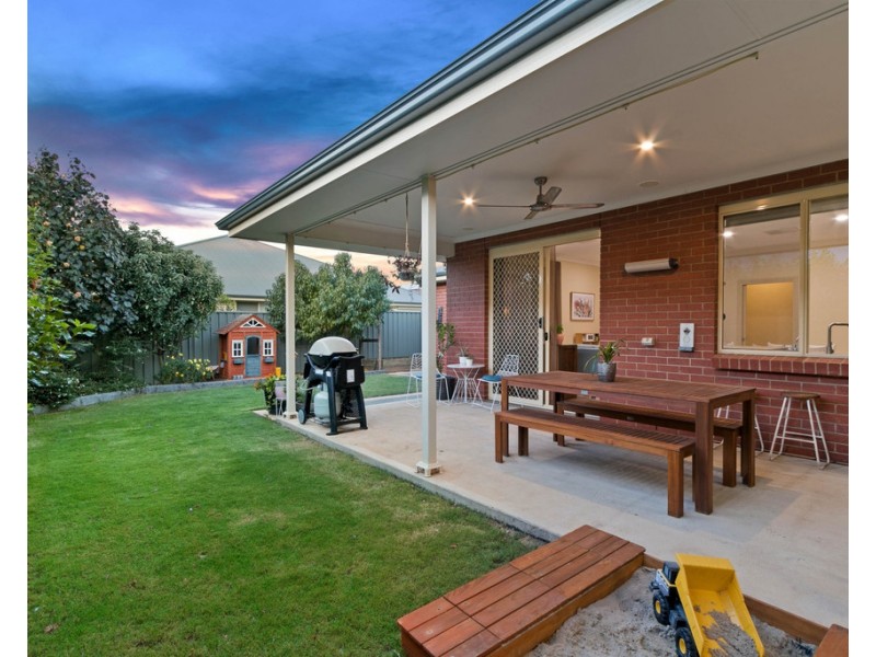 9 Brennan Close, Evanston South SA 5116