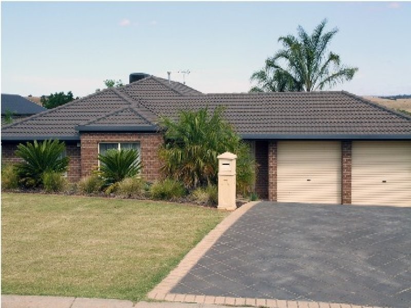 4 Osprey Parade, Hewett SA 5118