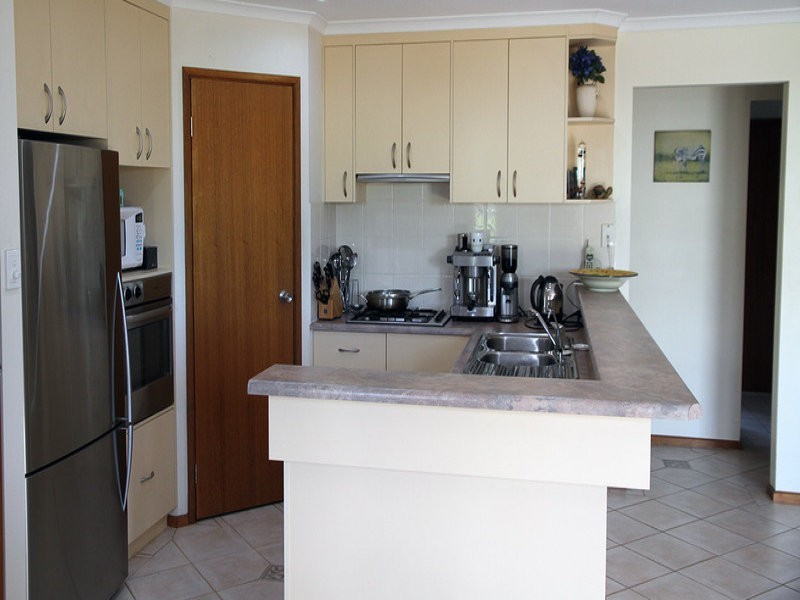 4 Osprey Parade, Hewett SA 5118