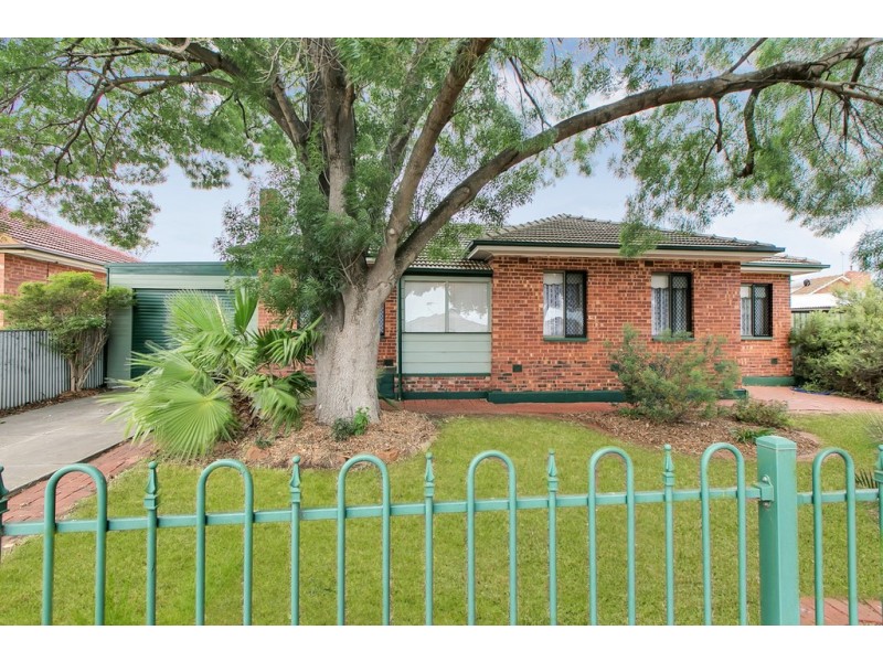 3 Leonard Street, Elizabeth Park SA 5113