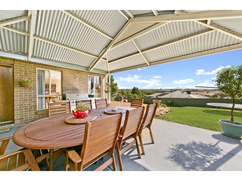 16 Oaklands Cct, Hewett SA 5118