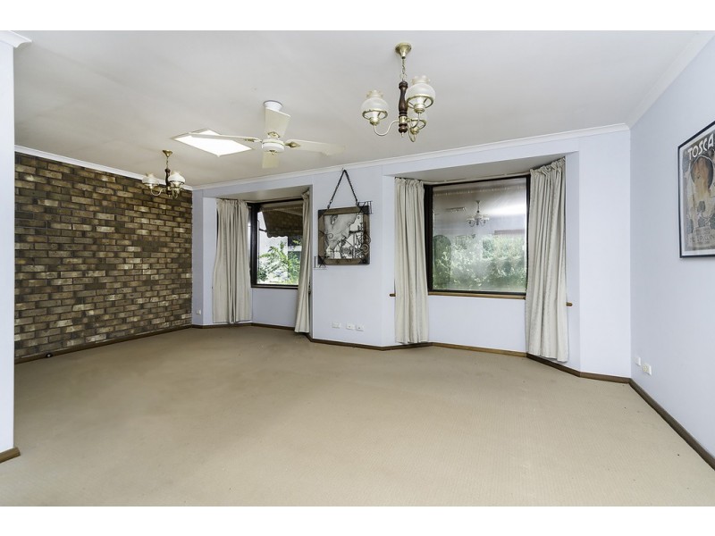 24 Panter Street, Willaston SA 5118