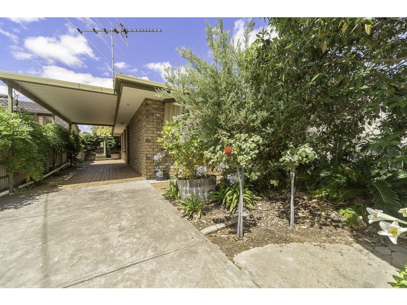24 Panter Street, Willaston SA 5118