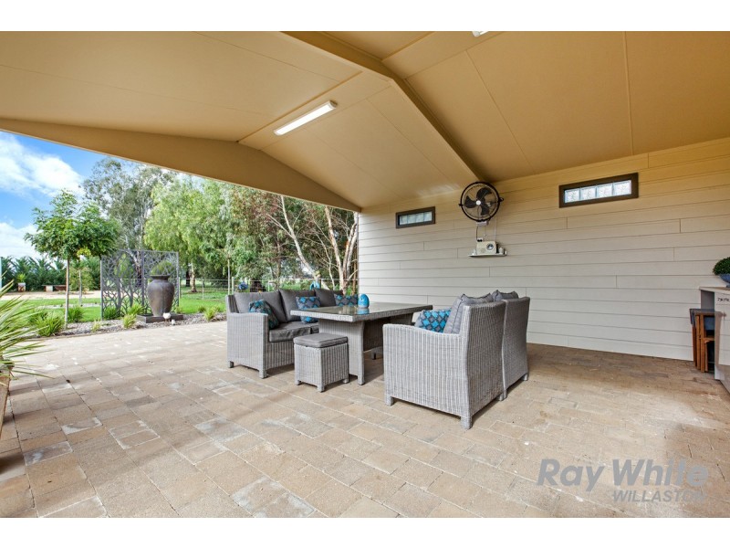 59 Bruce Road, Riverton SA 5412