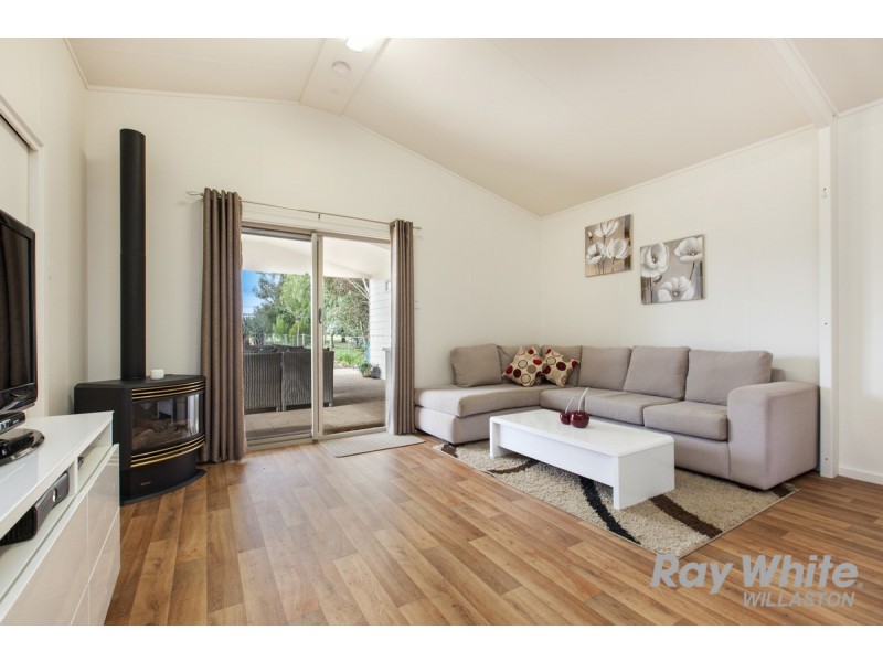 59 Bruce Road, Riverton SA 5412