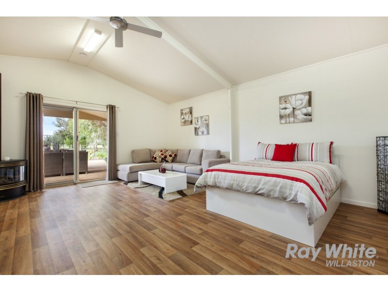 59 Bruce Road, Riverton SA 5412