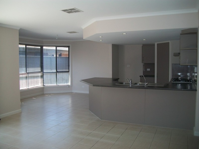 1 Olive Grove, Munno Para West SA 5115