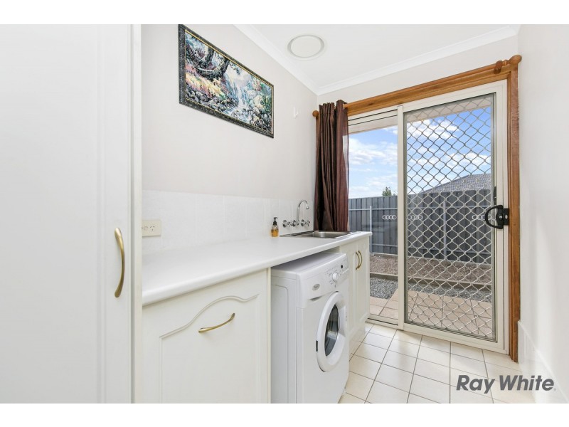 45 Kingate Blv, Blakeview SA 5114