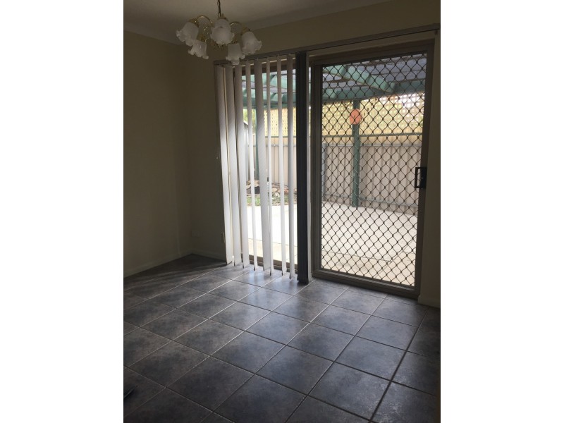 8 Heysen Crt, Blakeview SA 5114