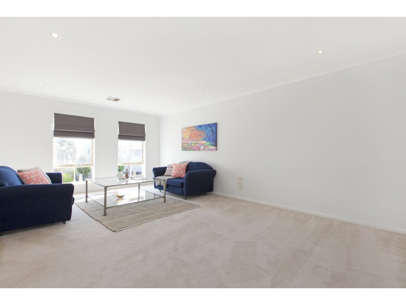 220 Mawson Lakes Blv, Mawson Lakes SA 5095