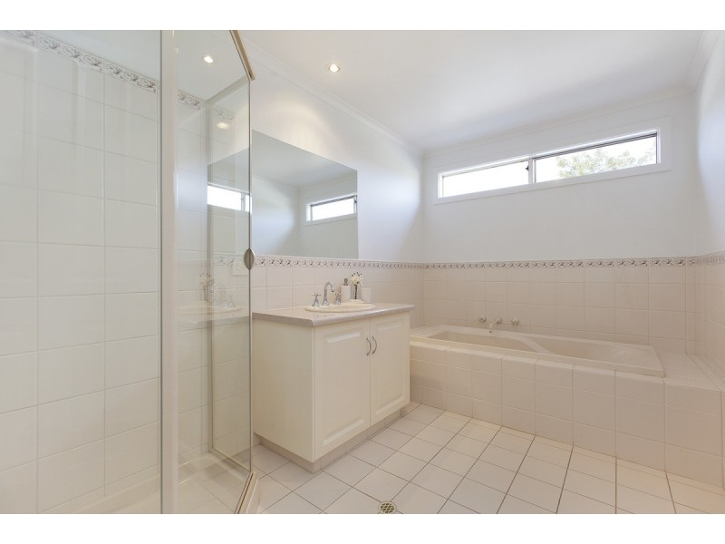 220 Mawson Lakes Blv, Mawson Lakes SA 5095