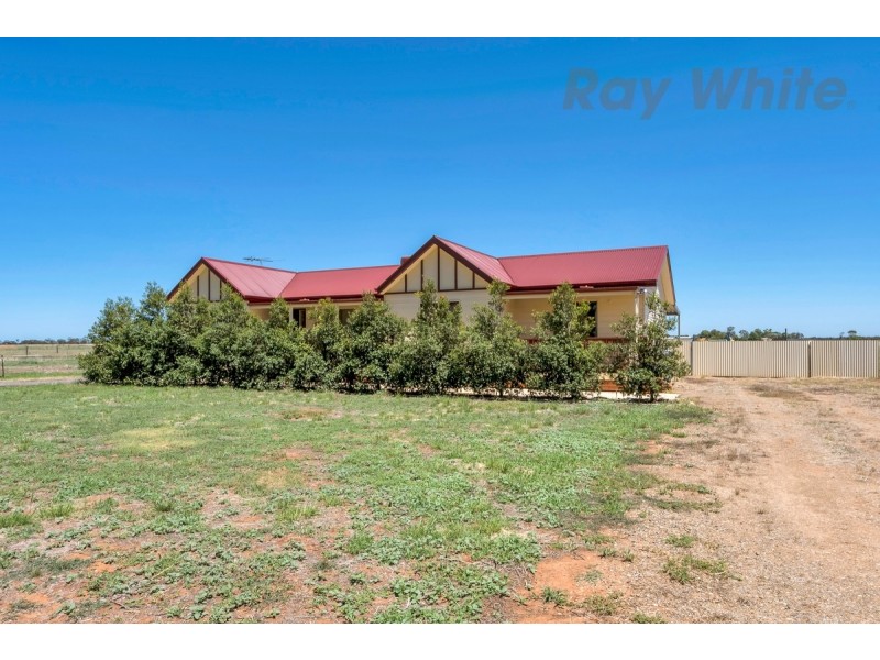 22 Racecourse Road, Balaklava SA 5461