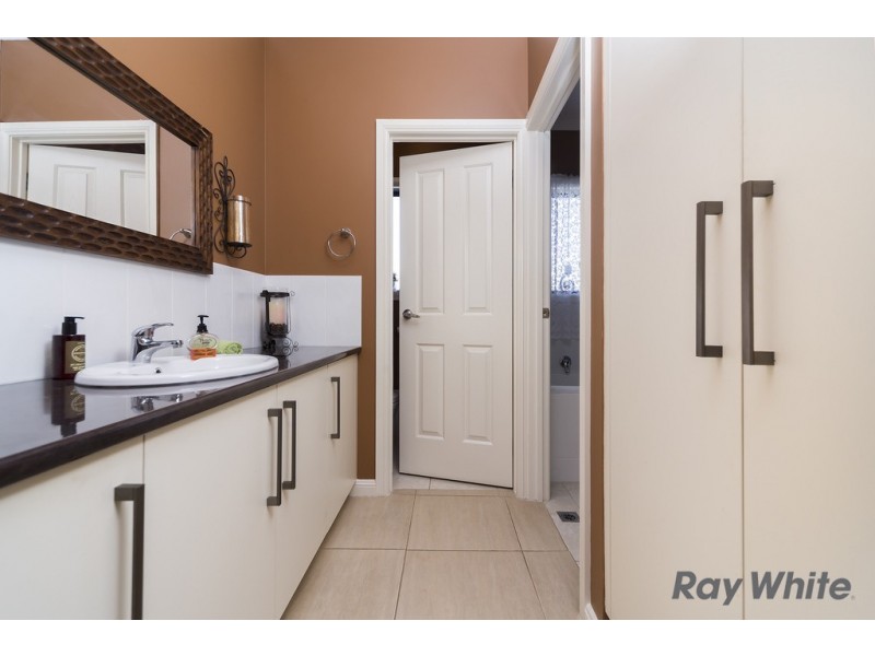 98 Lyndoch Road, Gawler East SA 5118