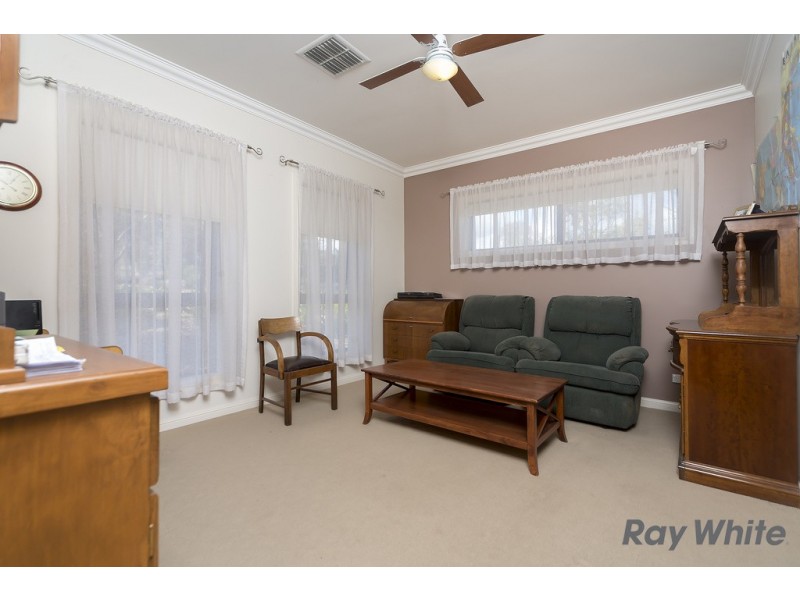 98 Lyndoch Road, Gawler East SA 5118