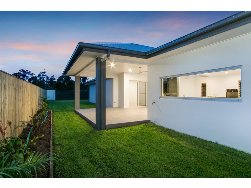 8 Elderberry Avenue, Bentley Park QLD 4869