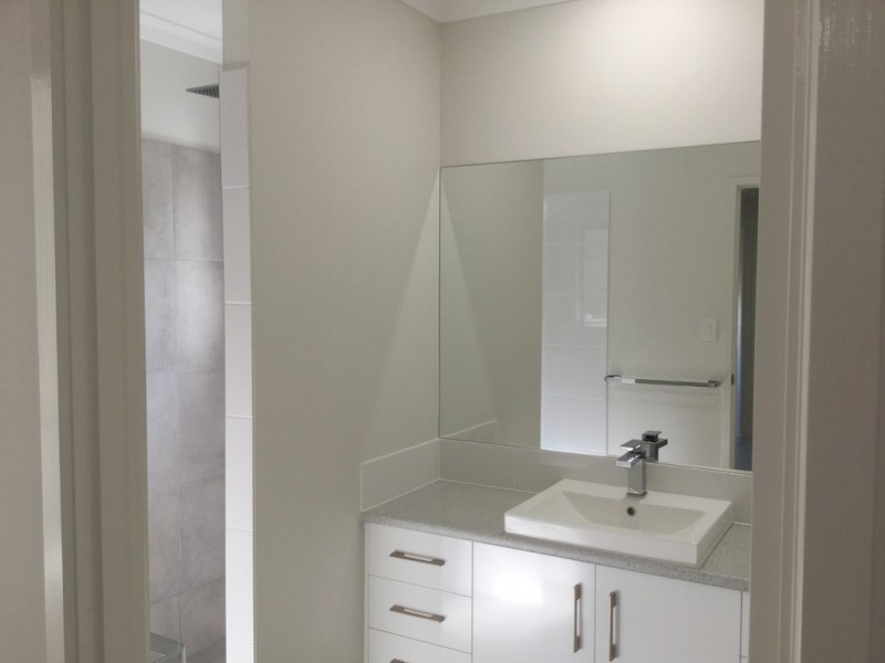 46 Ainscow Drive, Bentley Park QLD 4869