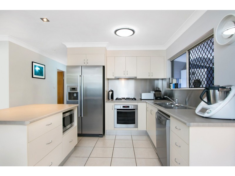 49 Bayview Street, Bayview Heights QLD 4868