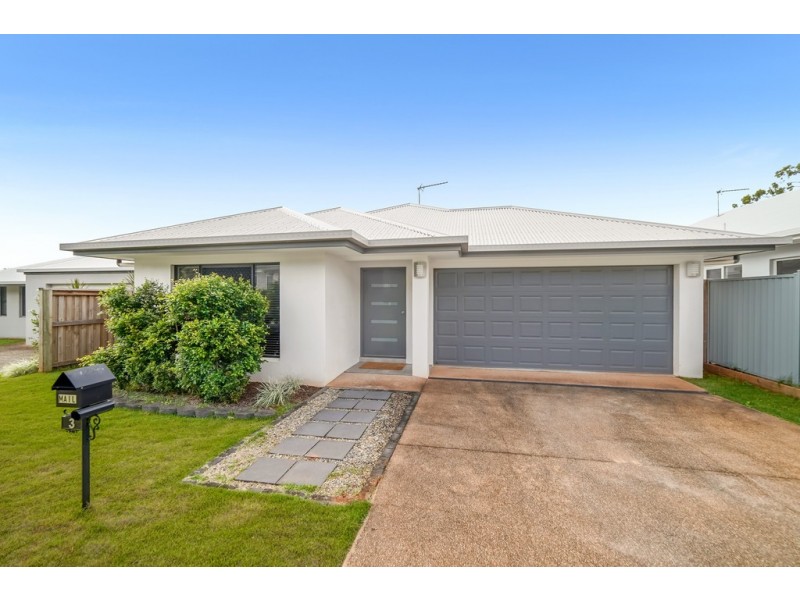 3 Halifax Drive, Redlynch QLD 4870
