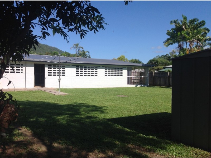 30 Pepperina Street, Mooroobool QLD 4870