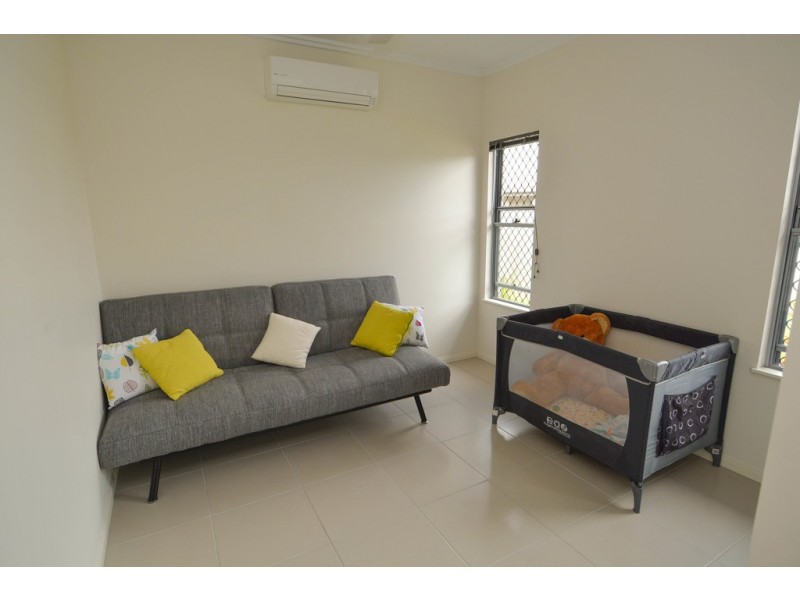 9 Tati Close, Bentley Park QLD 4869