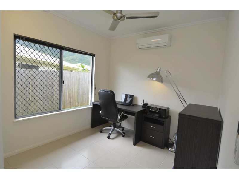 9 Tati Close, Bentley Park QLD 4869