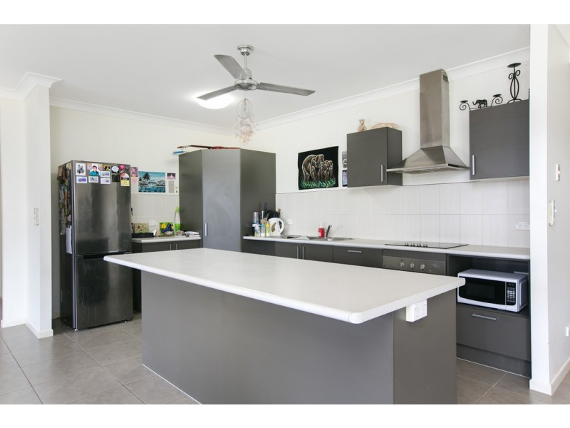 155 Fitzmaurice Drive, Bentley Park QLD 4869