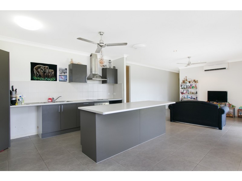 155 Fitzmaurice Drive, Bentley Park QLD 4869