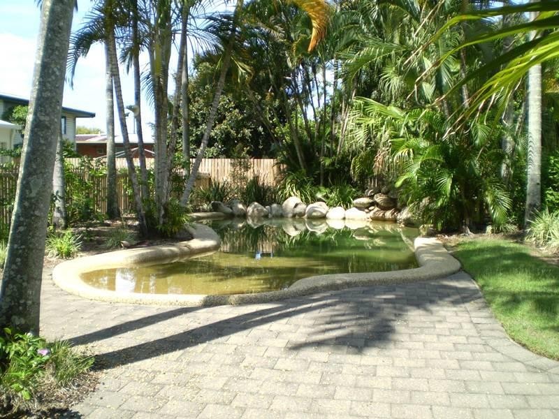 2/13 Givens Street, Westcourt QLD 4870