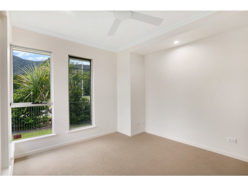 4 Elderberry Avenue, Bentley Park QLD 4869