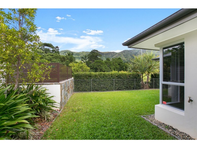 4 Elderberry Avenue, Bentley Park QLD 4869