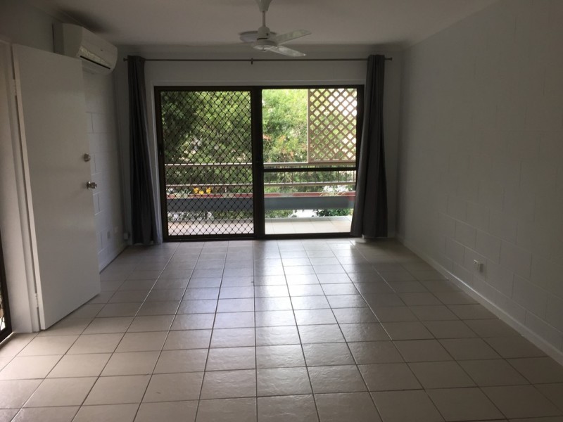 33/439-443 Severin Street, Manunda QLD 4870