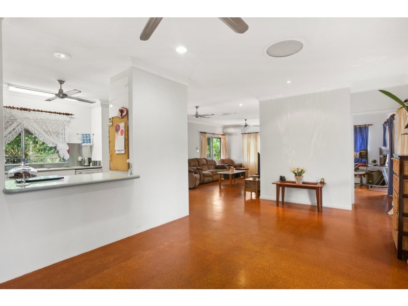 38 Cairnwell Street, Smithfield QLD 4878