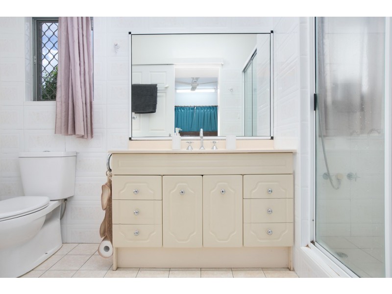 38 Cairnwell Street, Smithfield QLD 4878