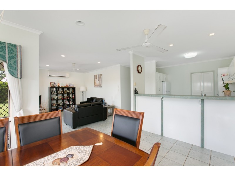 169 McFarlane Drive, Kanimbla QLD 4870