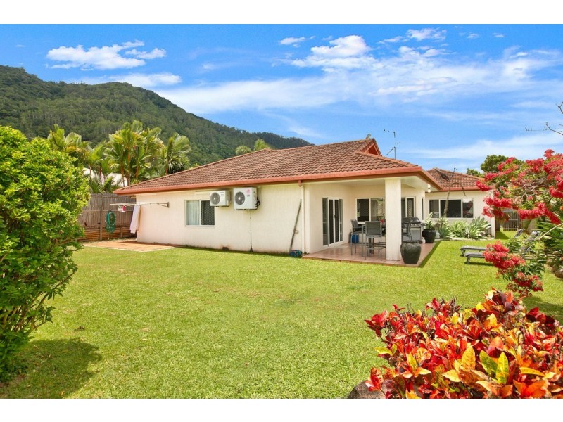 169 McFarlane Drive, Kanimbla QLD 4870