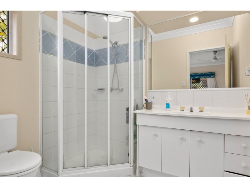 8 Burranong Street, Kewarra Beach QLD 4879