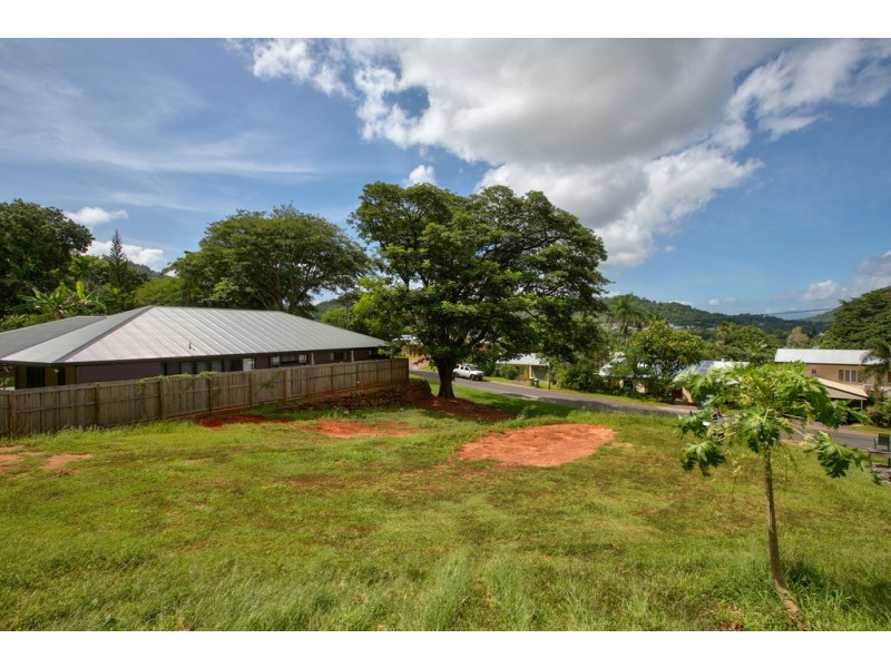 47 Barclay Road, Brinsmead QLD 4870