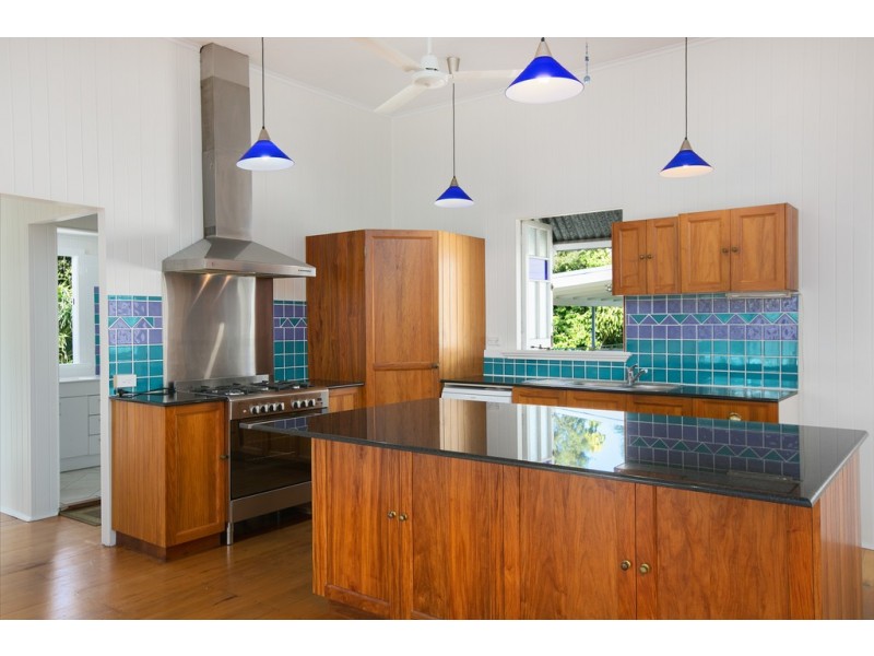 34 Winkworth Street, Bungalow QLD 4870