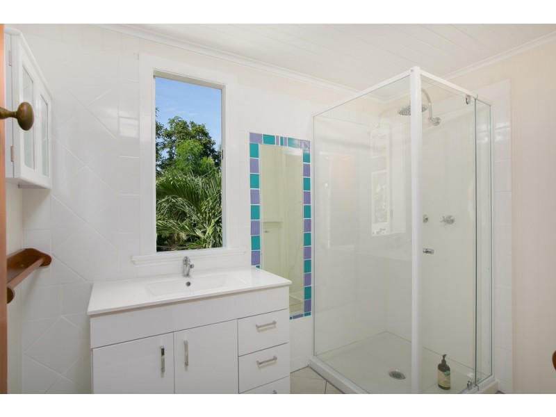 34 Winkworth Street, Bungalow QLD 4870