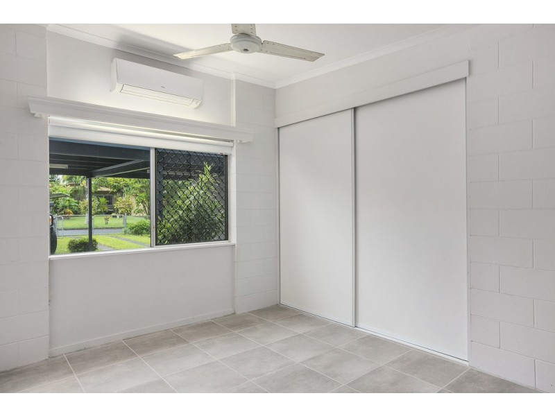 12 Dahlia Close, Mooroobool QLD 4870