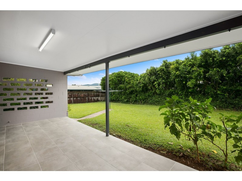 12 Dahlia Close, Mooroobool QLD 4870