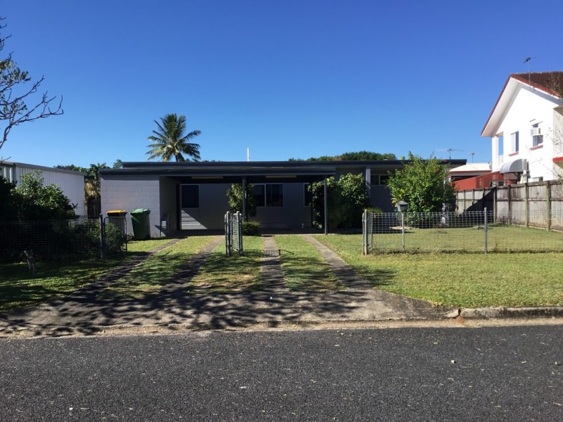 12 Dahlia Close, Mooroobool QLD 4870