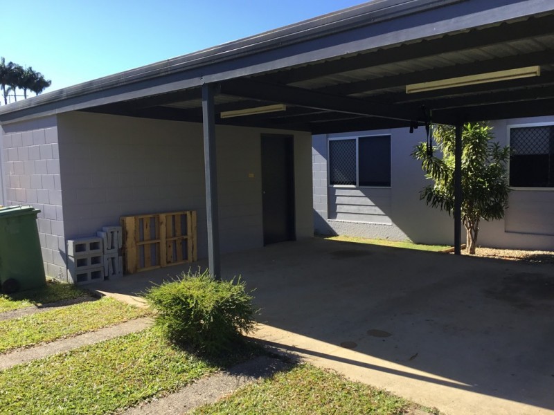 12 Dahlia Close, Mooroobool QLD 4870