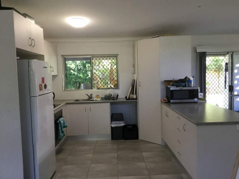 12 Dahlia Close, Mooroobool QLD 4870